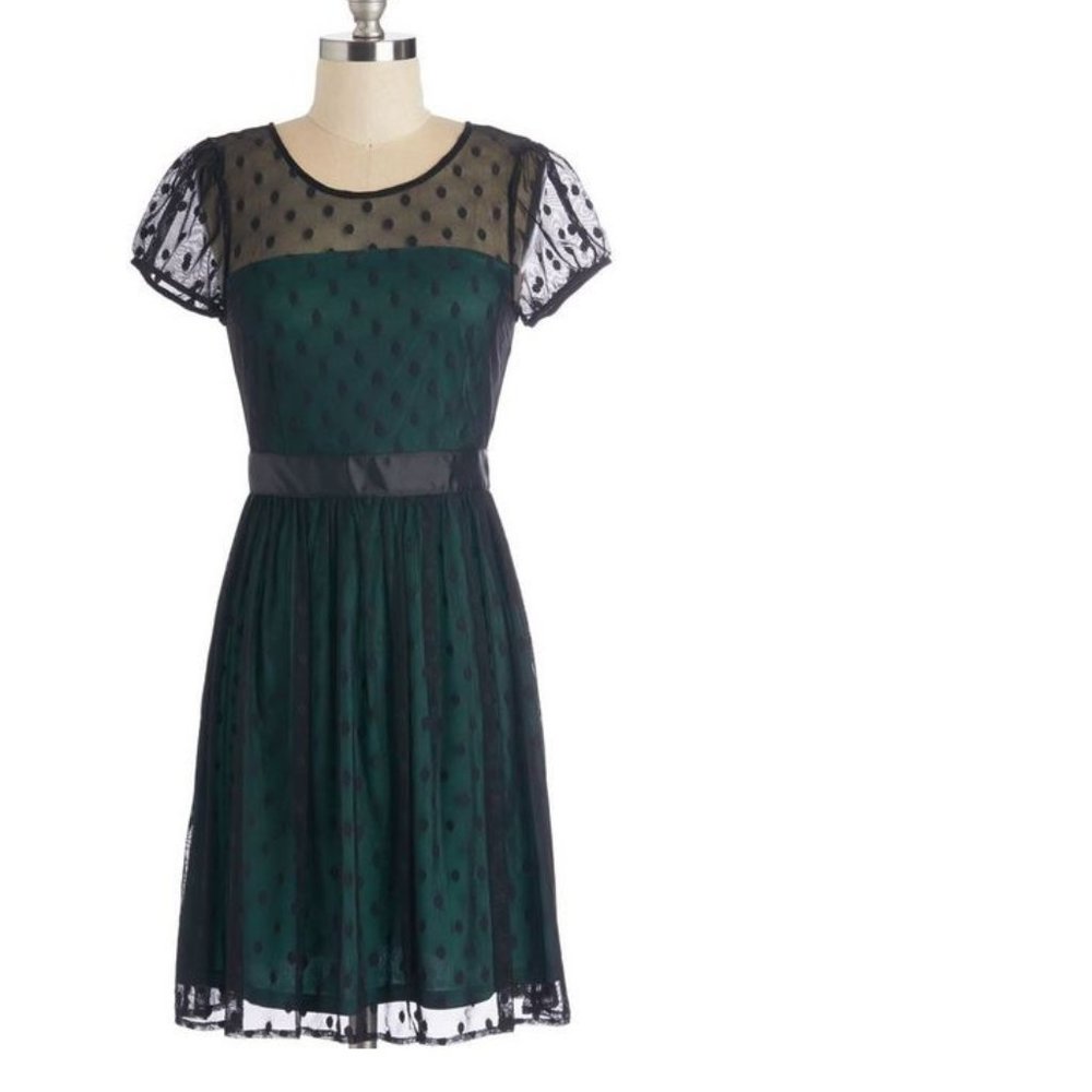 Doe & Rae Endearing Engagement dress